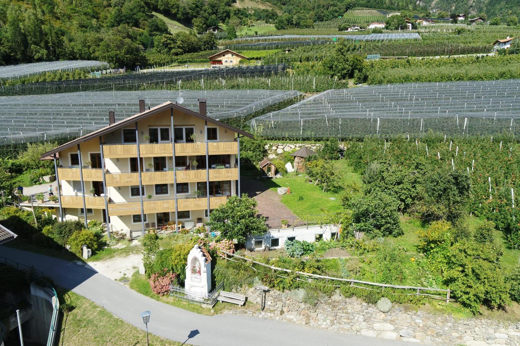 Residence Sonnenburger Partschins Exteriör bild